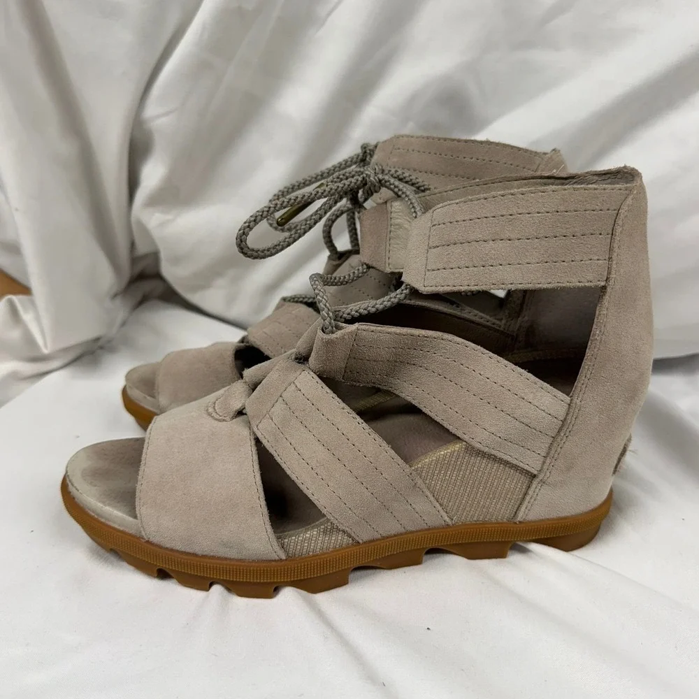 Sorel overall excellent